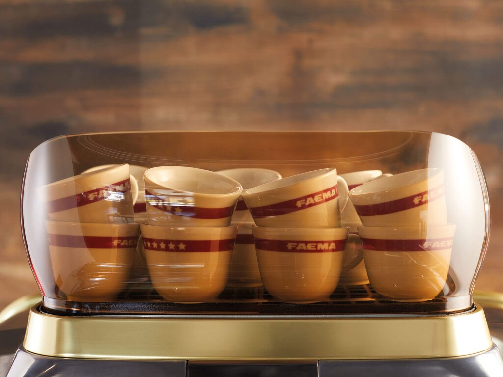 Faema E61 Koffiemachine ©FAEMA.